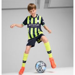 MCFC Away Jersey en Short 2024/25 JR Geel/Marine_1